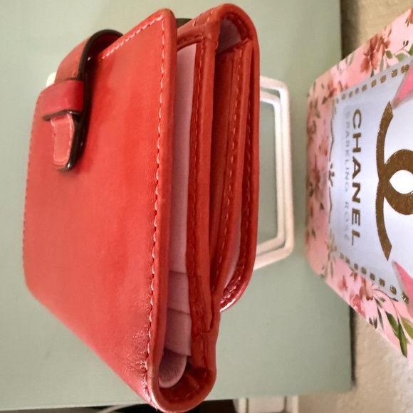 Coach Burnt Orange 🍊 Leather Buckle Wallet with Dust bag - Picture 3 of 9